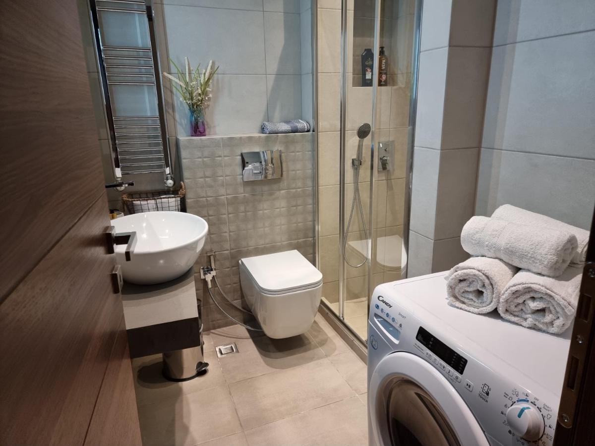 Iris City Center Premium Studio Thessaloníki Eksteriør billede