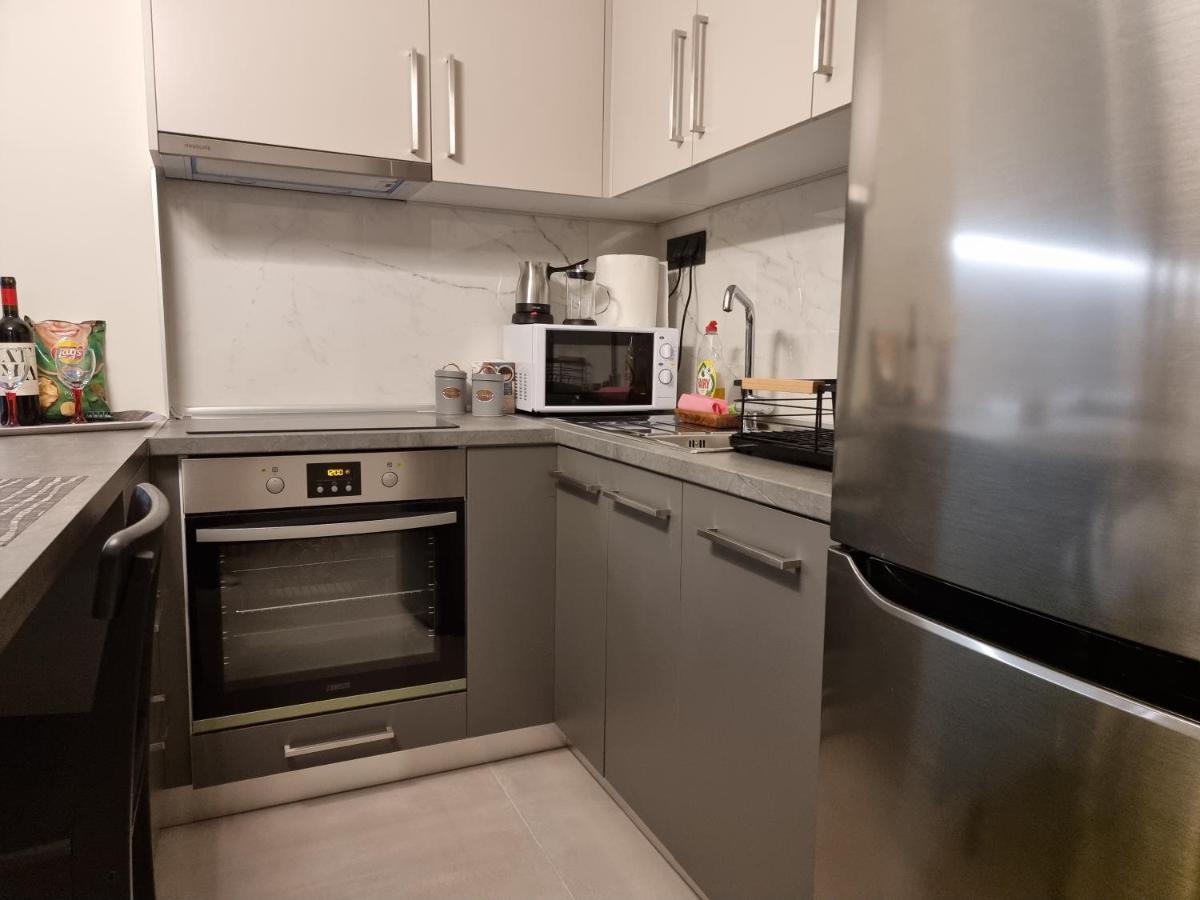 Iris City Center Premium Studio Thessaloníki Eksteriør billede